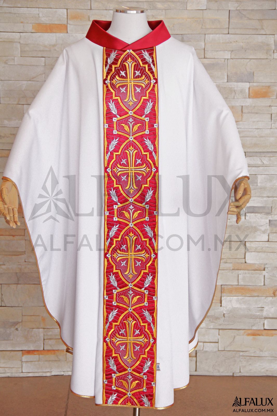 04 IMPERIAL Alfalux Casulla Blanco Central RojoQuem 33 (1)